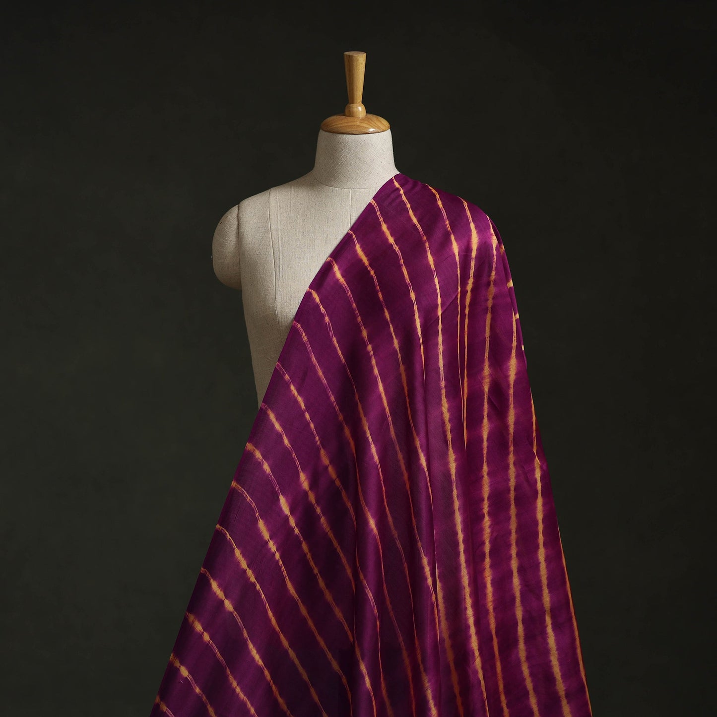 Leheriya tie-dye chanderi silk fabric 04 - handcrafted
