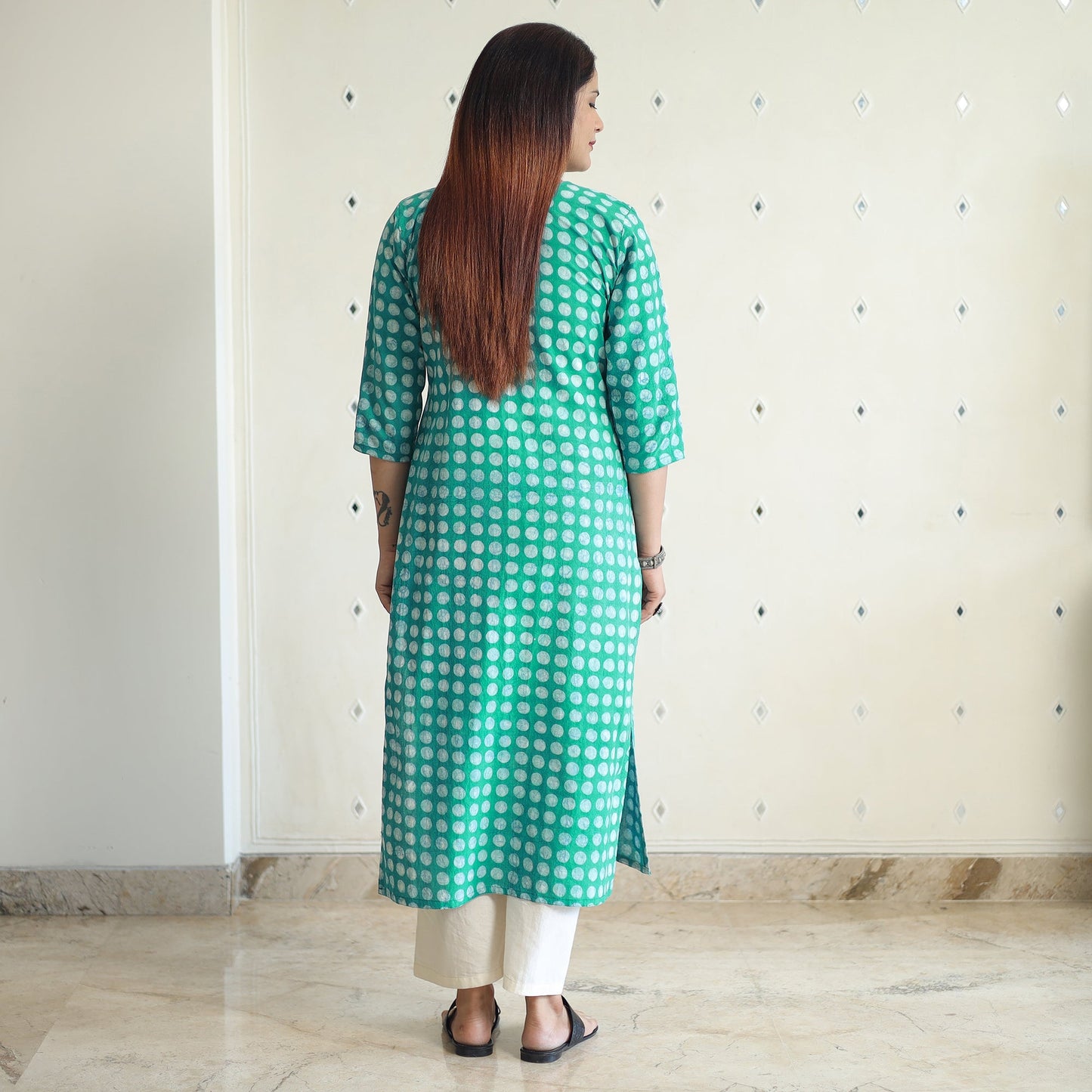 Buy Akola Hand Block Printed Cotton Pintuck Kurta Online at iTokri.com