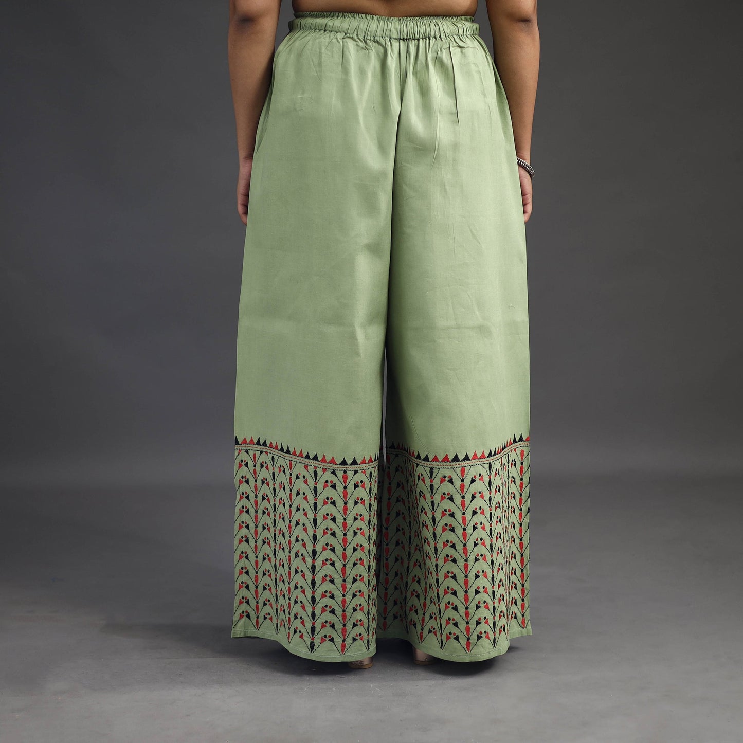 Light green - kantha hand embroidery palazzo in cotton 91