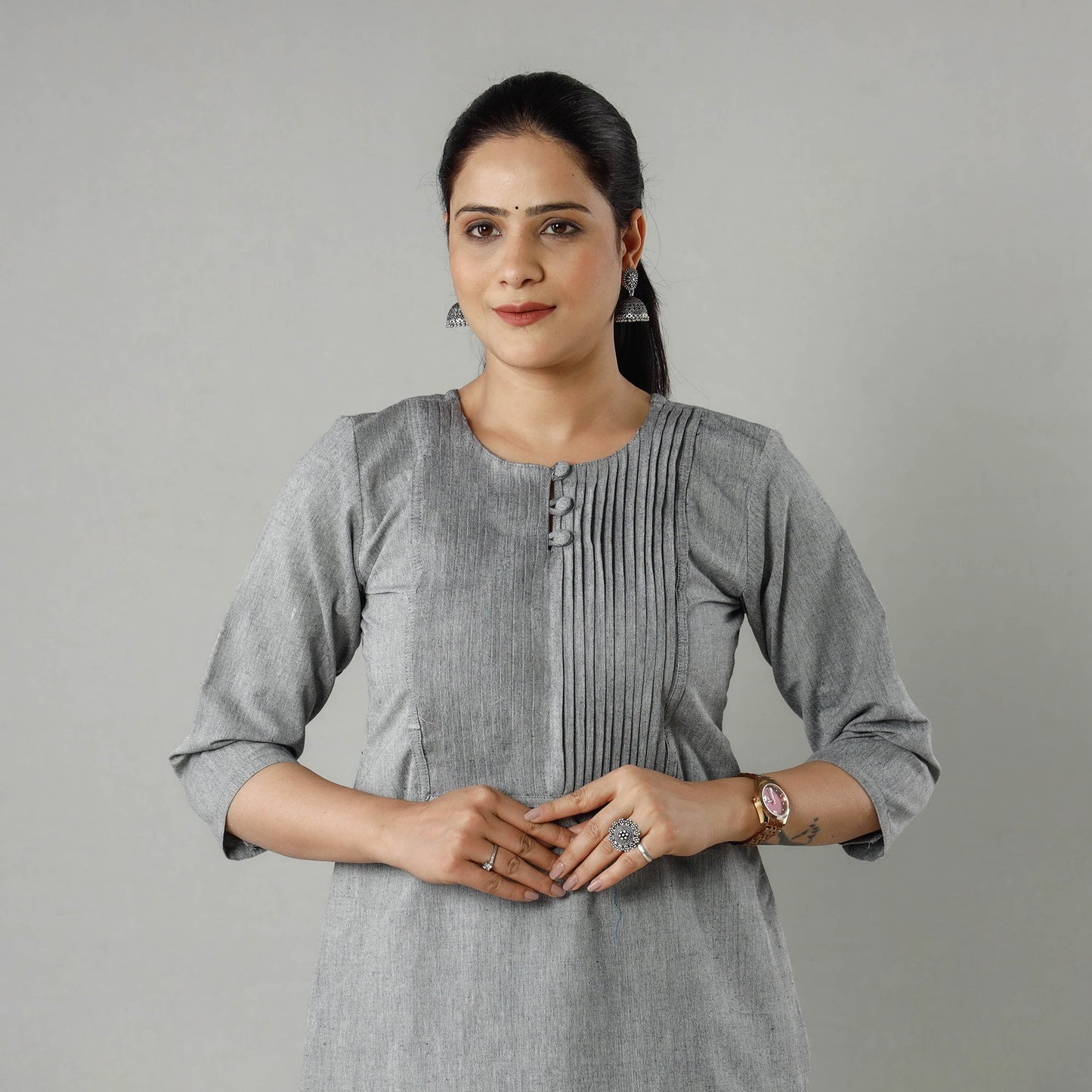  Plain Jhiri Handloom Cotton Pintuck Long Kurta Online 
