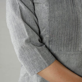  Plain Jhiri Handloom Cotton Pintuck Long Kurta Online 