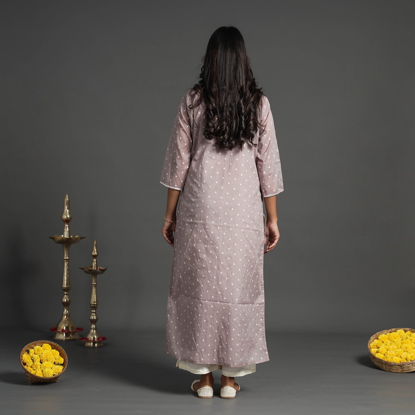 Buy Pink Handwoven Cutwork Cotton Banarasi Kurta Online