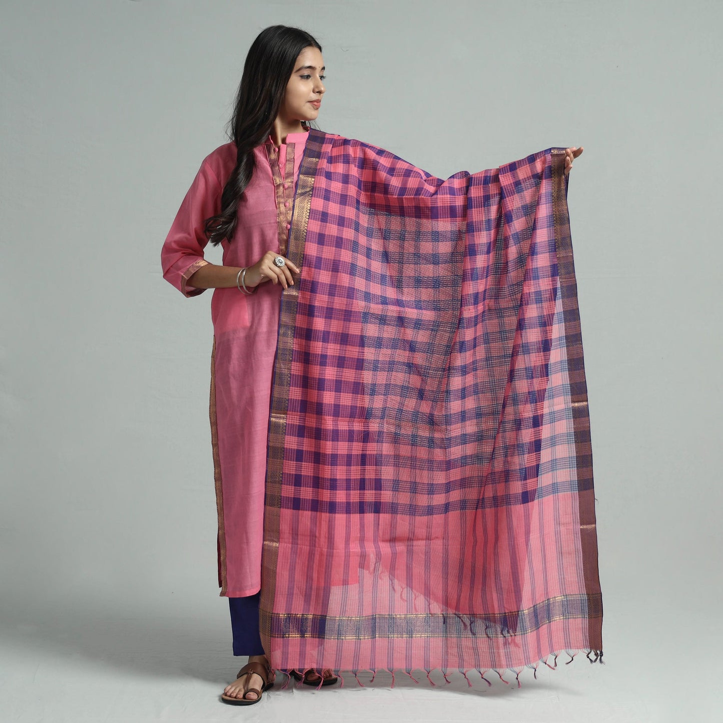 Buy Mangalagiri Handloom Cotton Kurta with Palazzo & Dupatta Set Online at iTokri.com