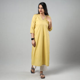Buy Plain Cotton Long Kurta Online at iTokri.com