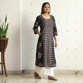 Buy Limited Stock! Ajrakh Block Printed Cotton Straight Kurta Online at iTokri.com