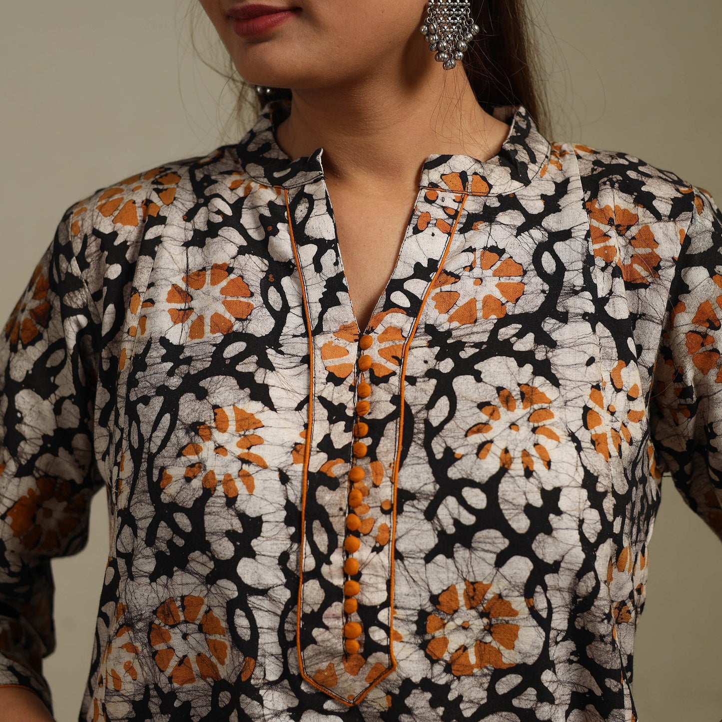 A-line cotton hand batik kurta for women 04 - handcrafted