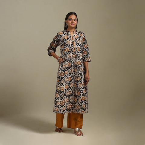 A-line cotton hand batik kurta for women 04 - handcrafted