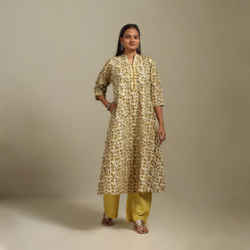 A-line cotton hand batik kurta for women 05 - handcrafted