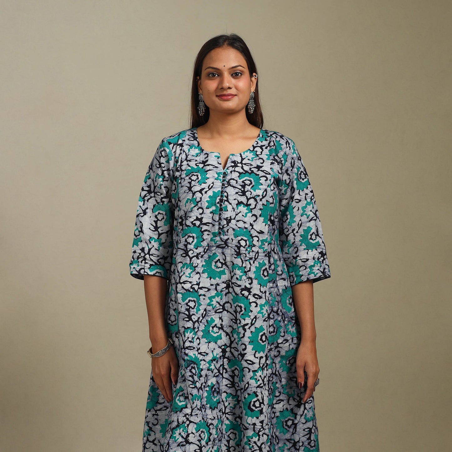 A-line cotton hand batik kurta for women 06 - handcrafted