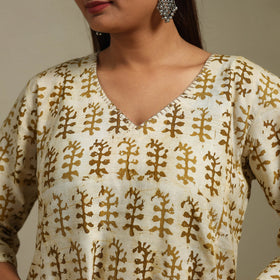 A-line embroidered cotton hand batik kurta for women 11