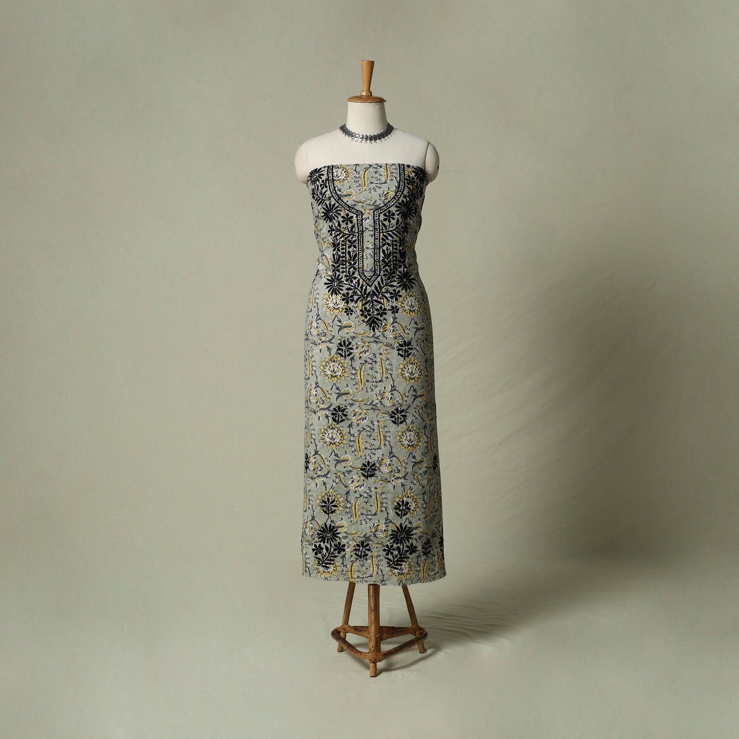 Lucknowi chikankari hand embroidery sanganeri unstitched