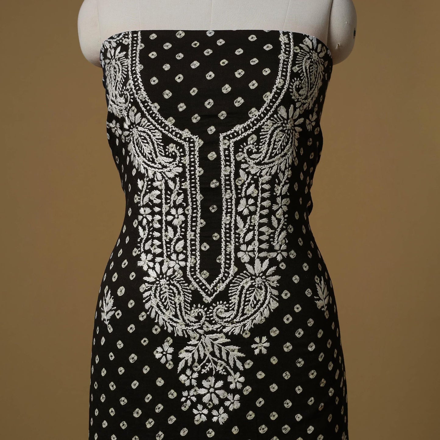 Lucknowi chikankari hand work bandhani unstitched kurta