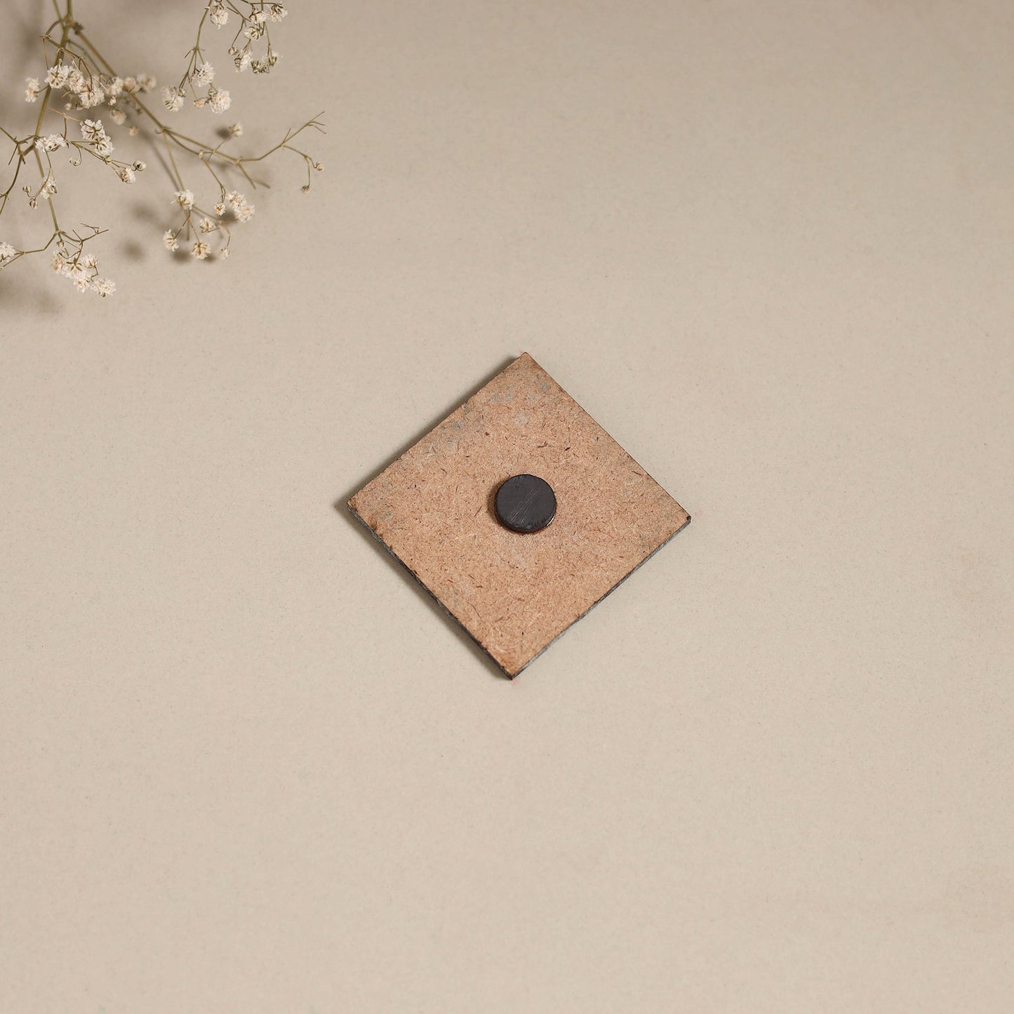 Madhubani handpainted wooden magnet 02 - handcrafted