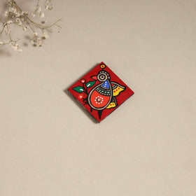 Madhubani handpainted wooden magnet 05 - handcrafted