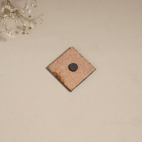Madhubani handpainted wooden magnet 06 - handcrafted
