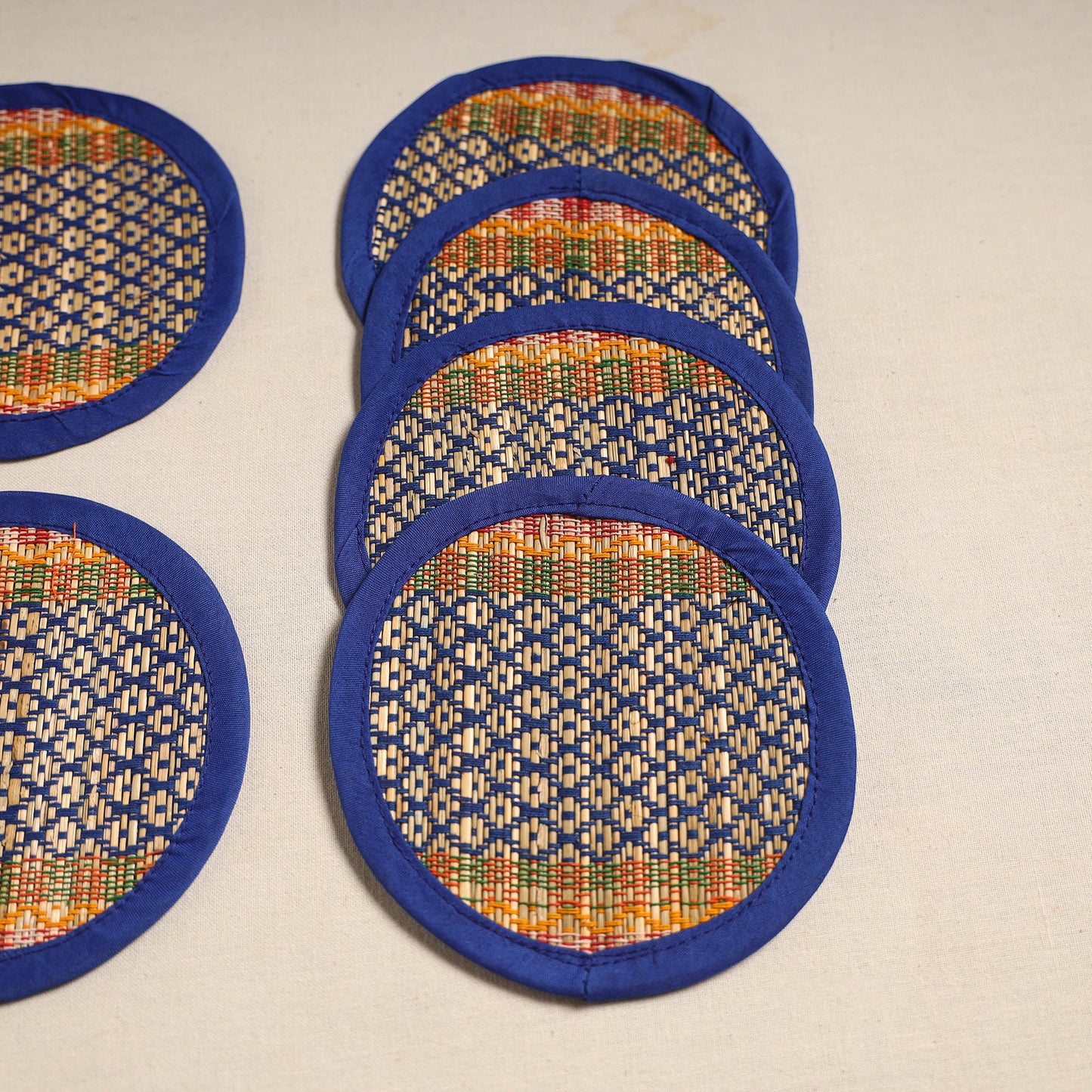 Madur grass round coaster of midnapore (set 6) 01