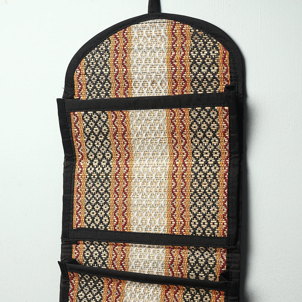  Madur Grass Wall Hanging Letter Holder 