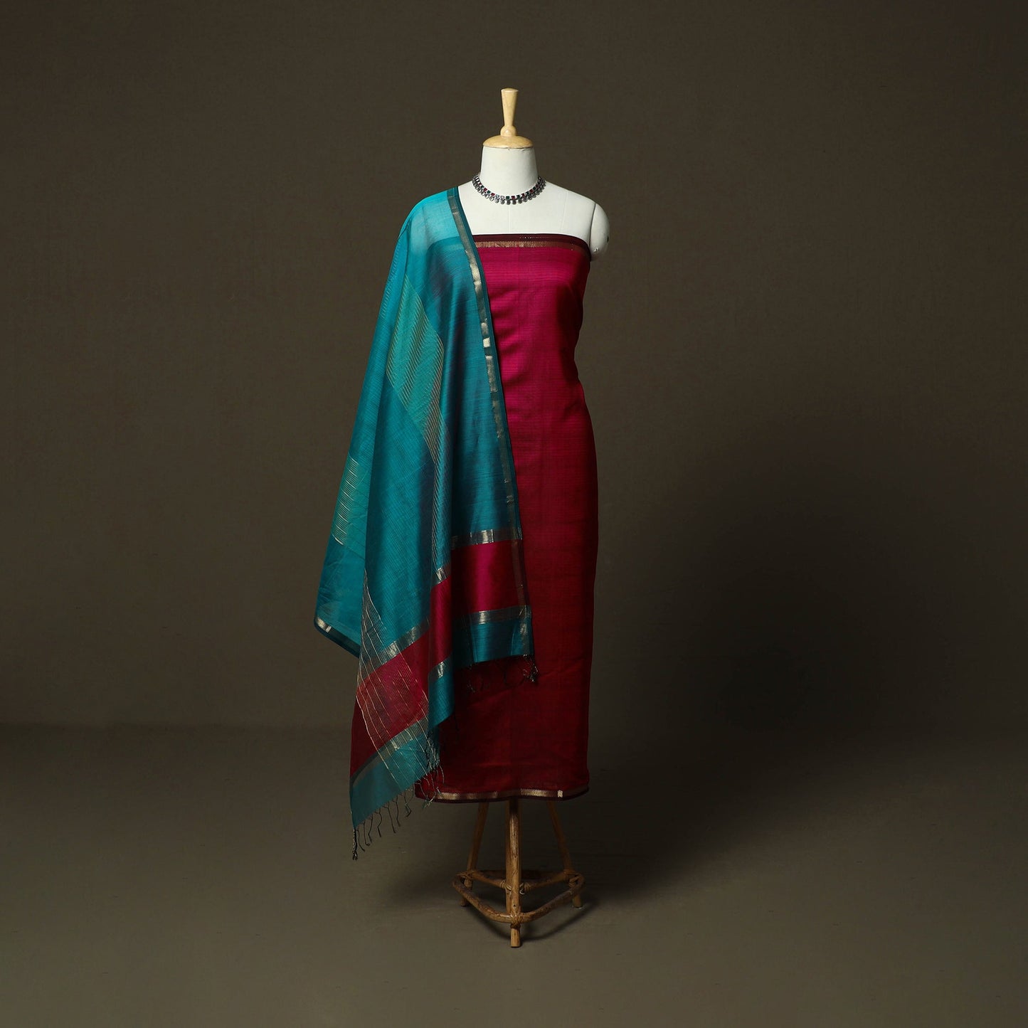 Maheshwari silk handloom 3pc unstitched dress material