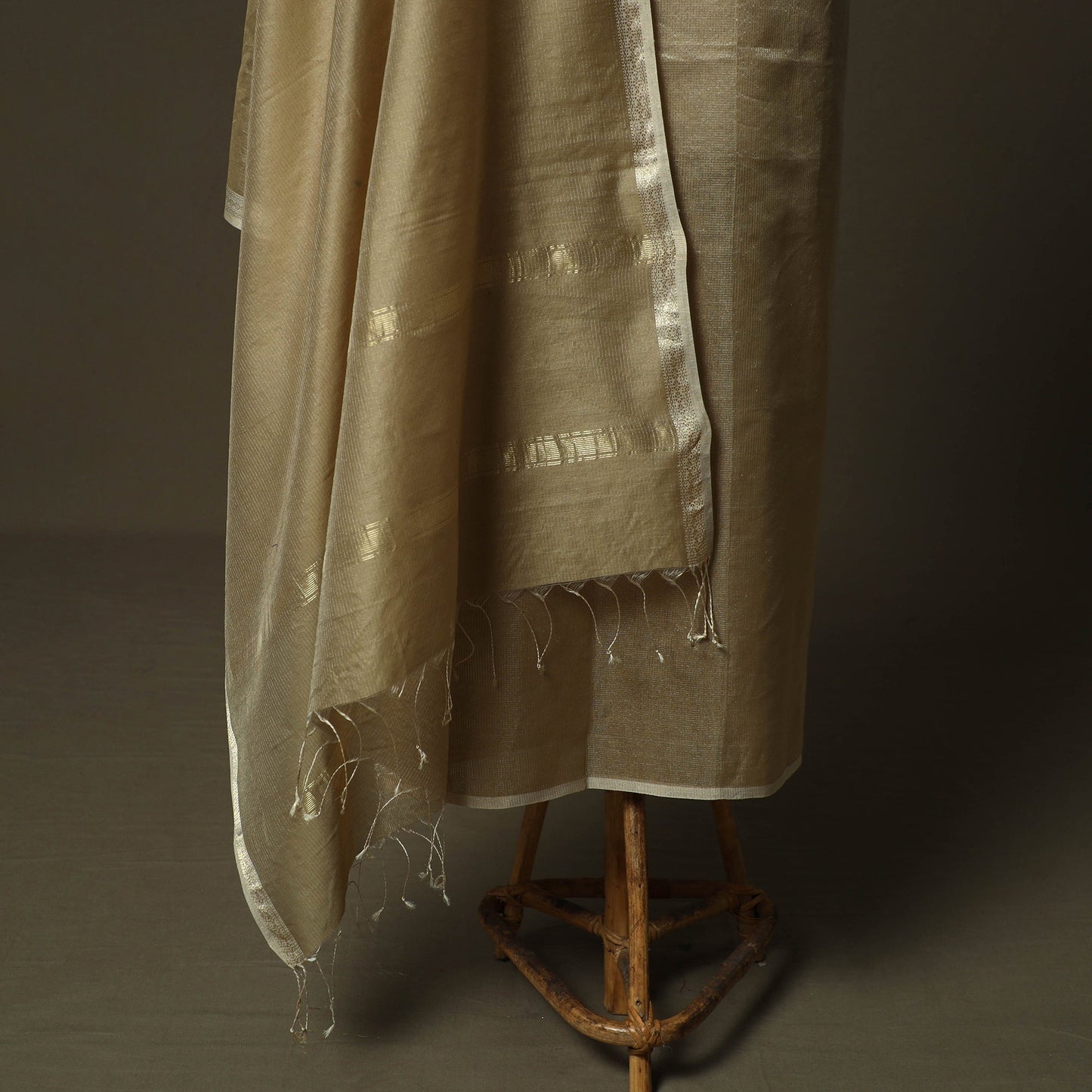 Maheshwari silk handloom heavy zari work 2pc unstitched