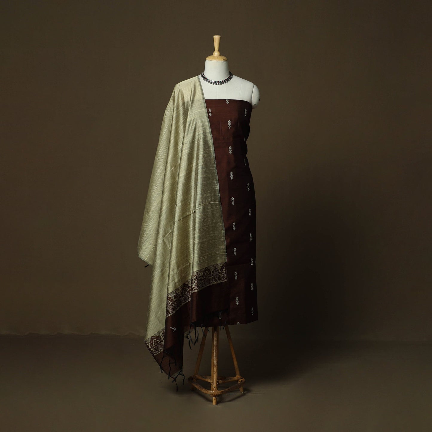 Mangalagiri silk cotton thread work 3pc unstitched dress