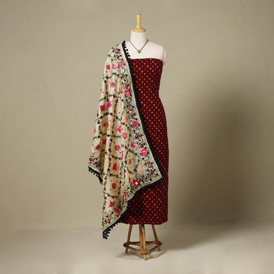 Maroon 2pc Unstitched Bandhani Dress Material with Jewellery Set