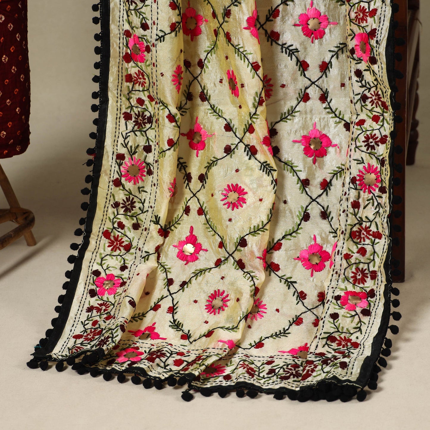 Maroon 2pc Unstitched Bandhani Dress Material with Jewellery Set