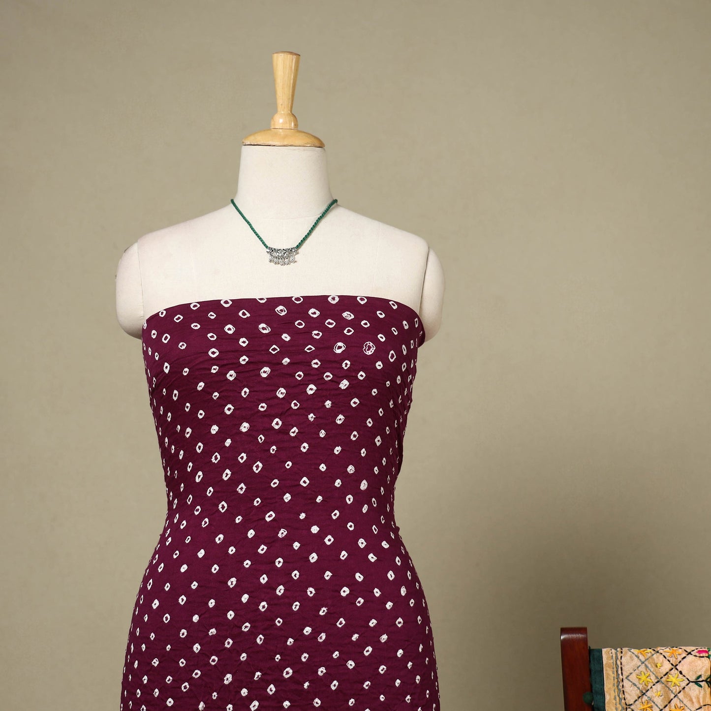 Maroon 2pc Unstitched Bandhani Dress Material with Jewellery Set