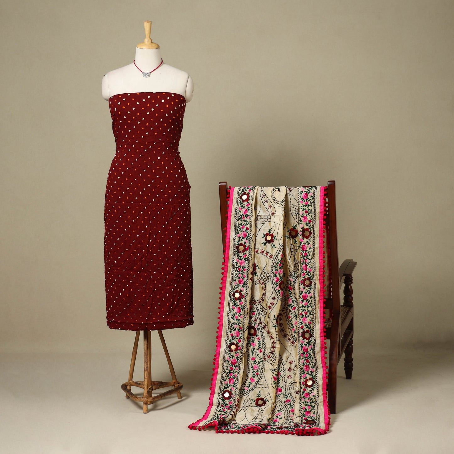 Maroon 2pc Unstitched Bandhani Dress Material with Jewellery Set