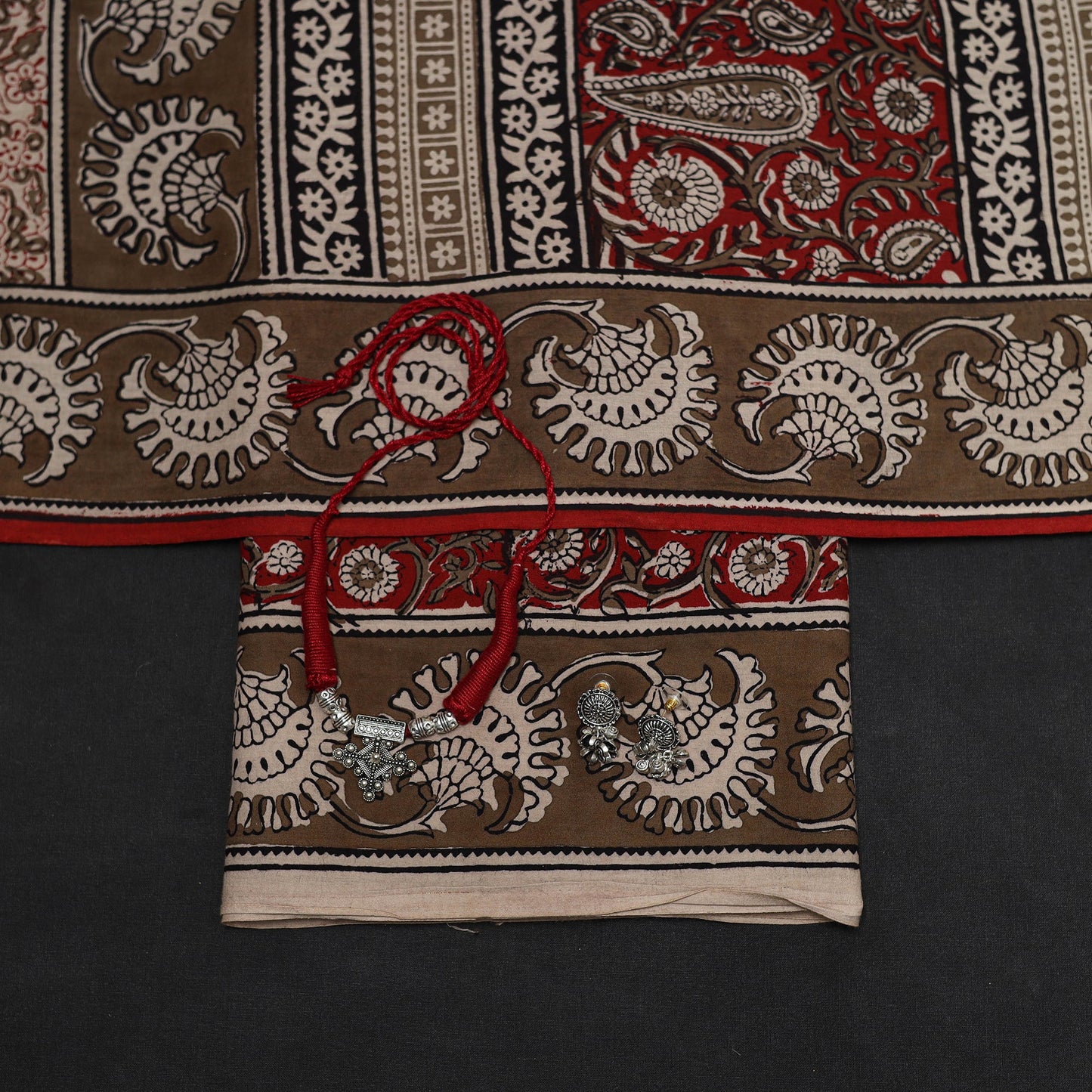 Maroon - 3pc cotton unstitched bagh dress material