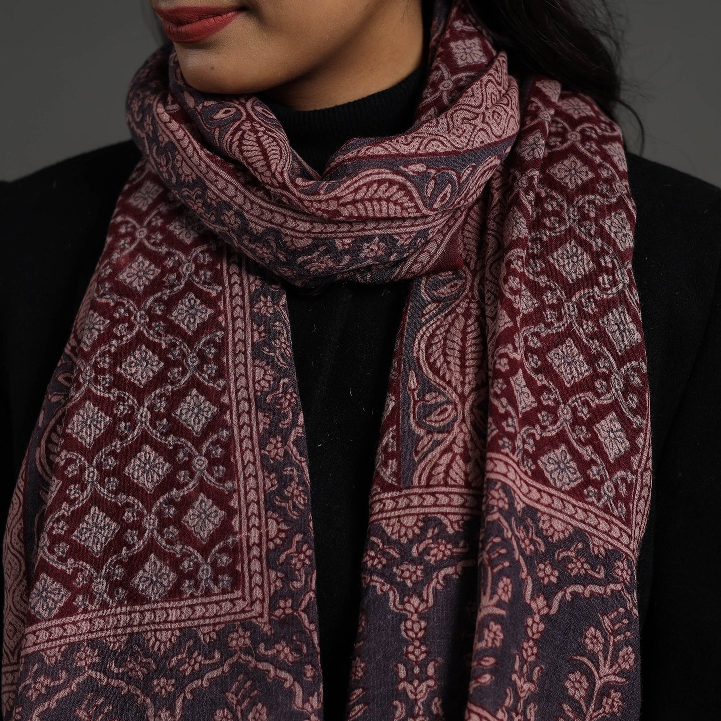 Maroon - bagh hand printed woollen stole 06 - handcrafted