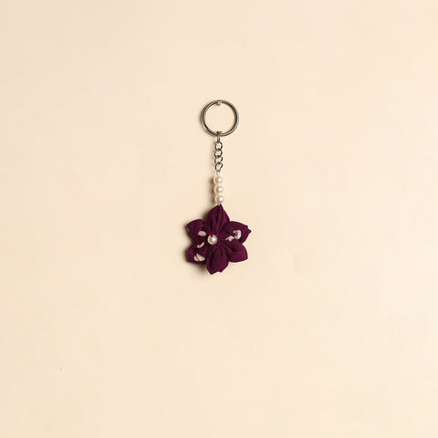 Beaded fabart flower keychain 05 - handcrafted