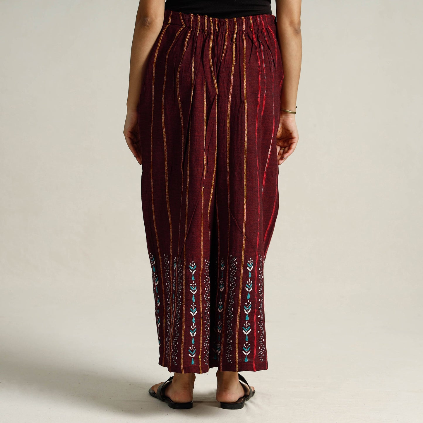 Maroon Bengal Khesh Weaving Cotton Kantha Embroidery Palazzo