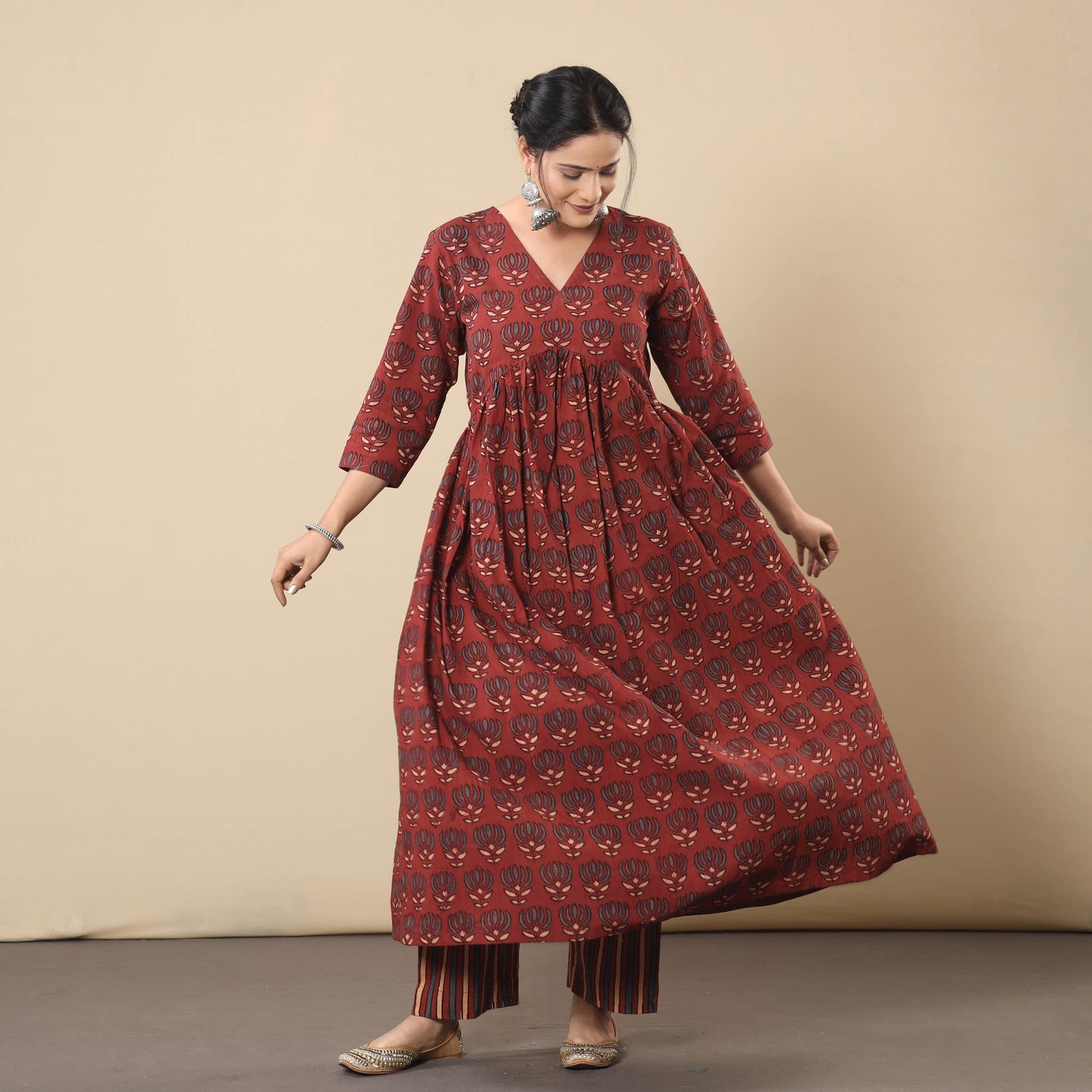 ajrakh kurta with pant set
