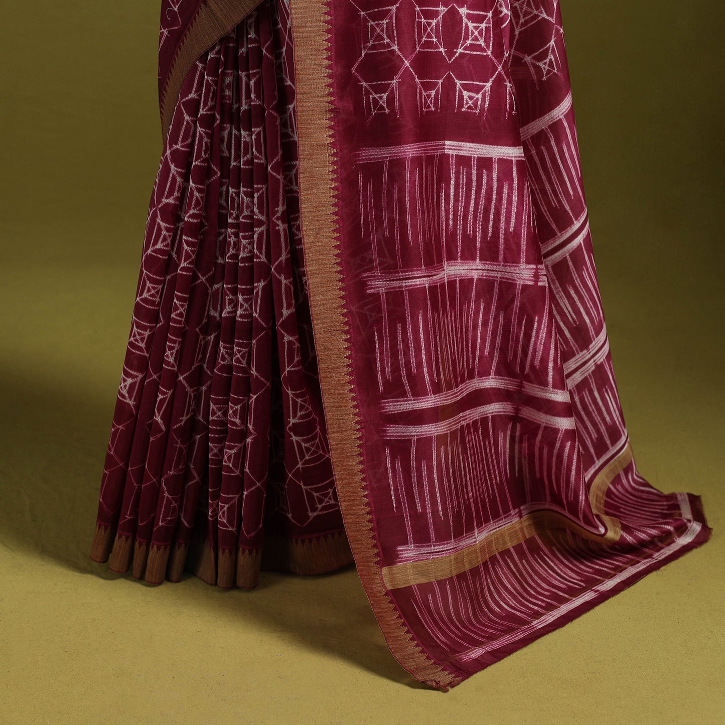 Chanderi silk nui shibori tie-dye saree with ghicha border