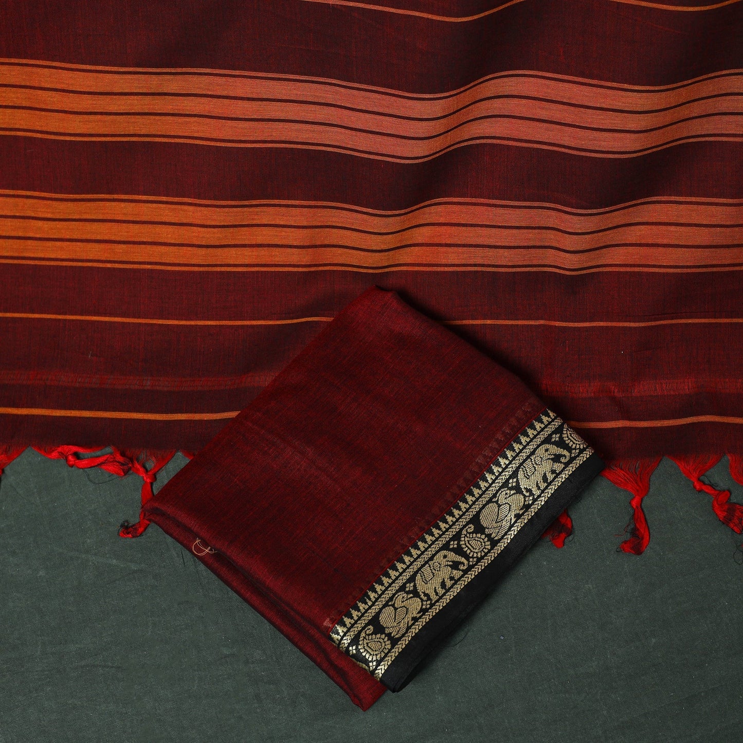 Dharwad cotton 3pc unstitched dress material with thread