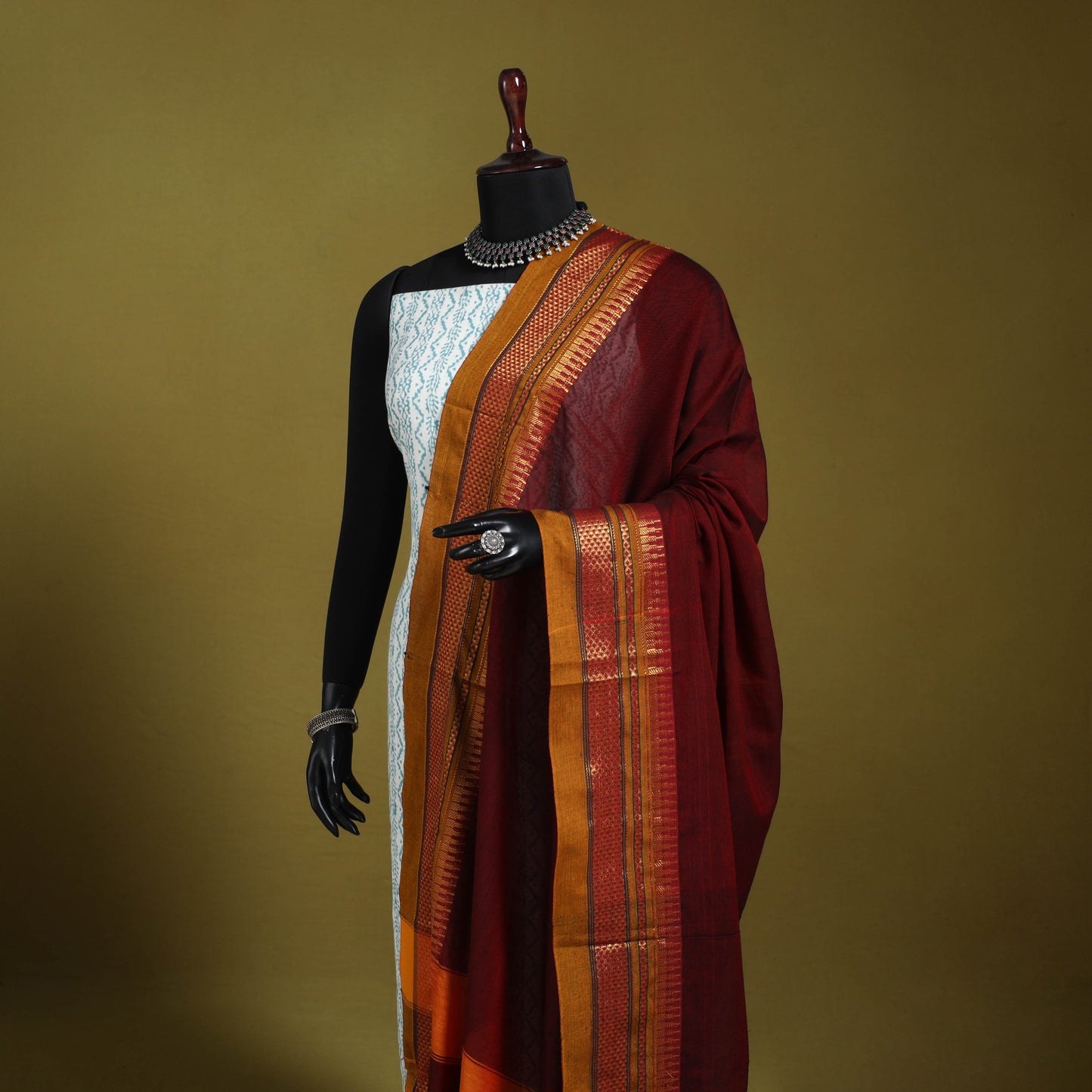 Maroon - dharwad cotton dupatta with zari border 08