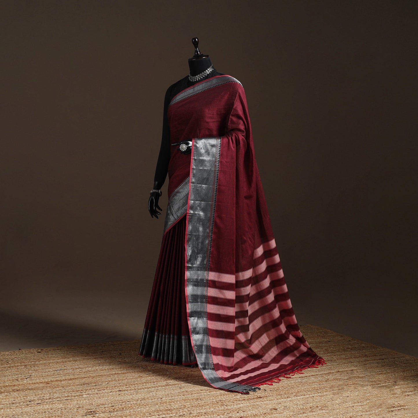 Dharwad cotton saree with border 15 - handcrafted