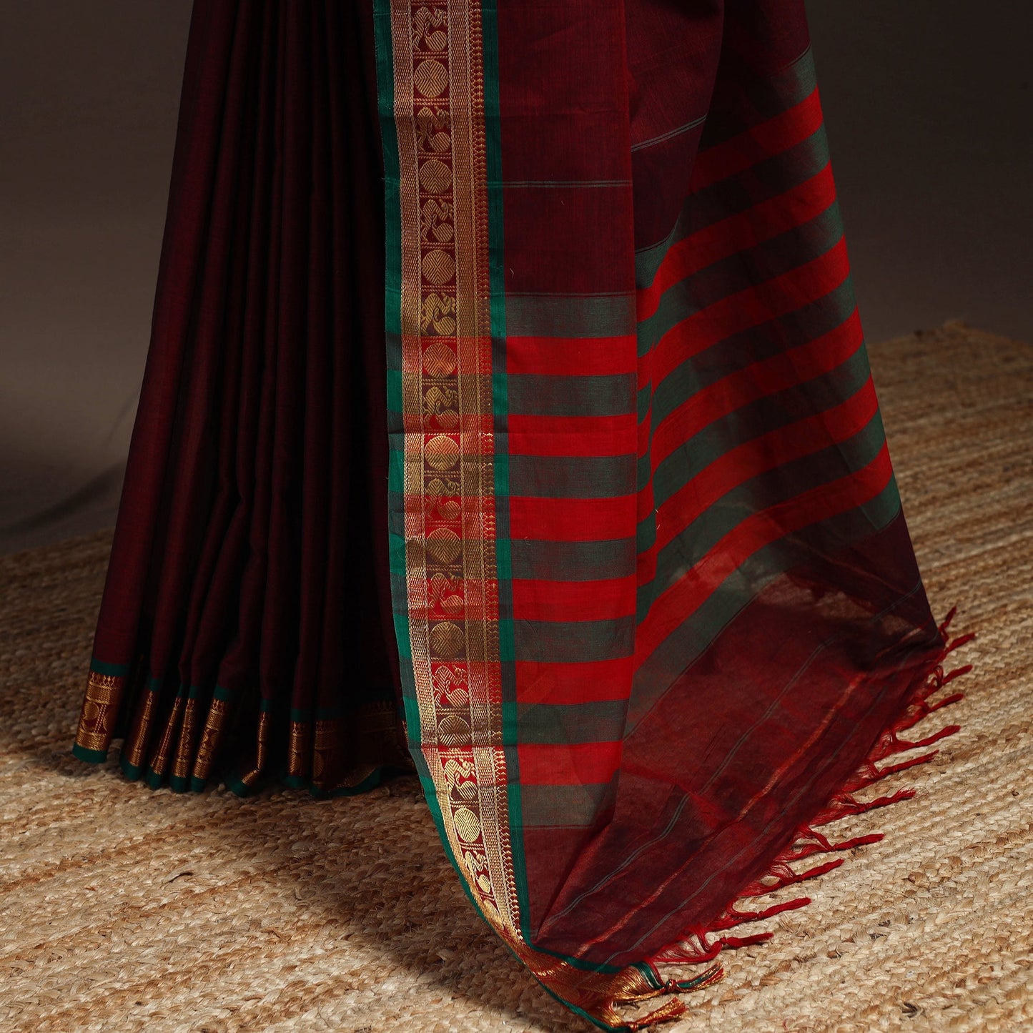 Dharwad cotton saree with border 55 - handcrafted