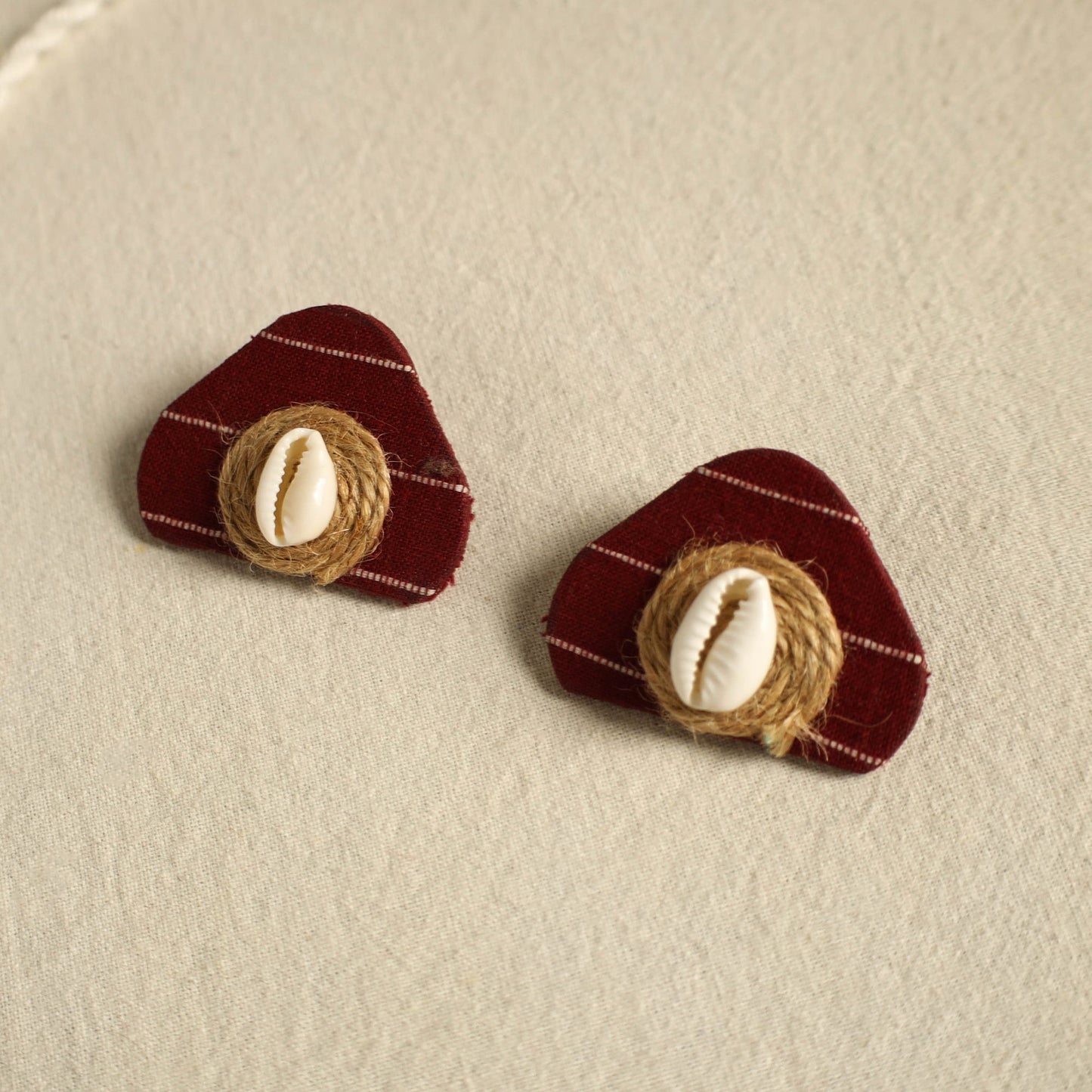 Buy Maroon Fabart Jute & Shell Work Necklace Set