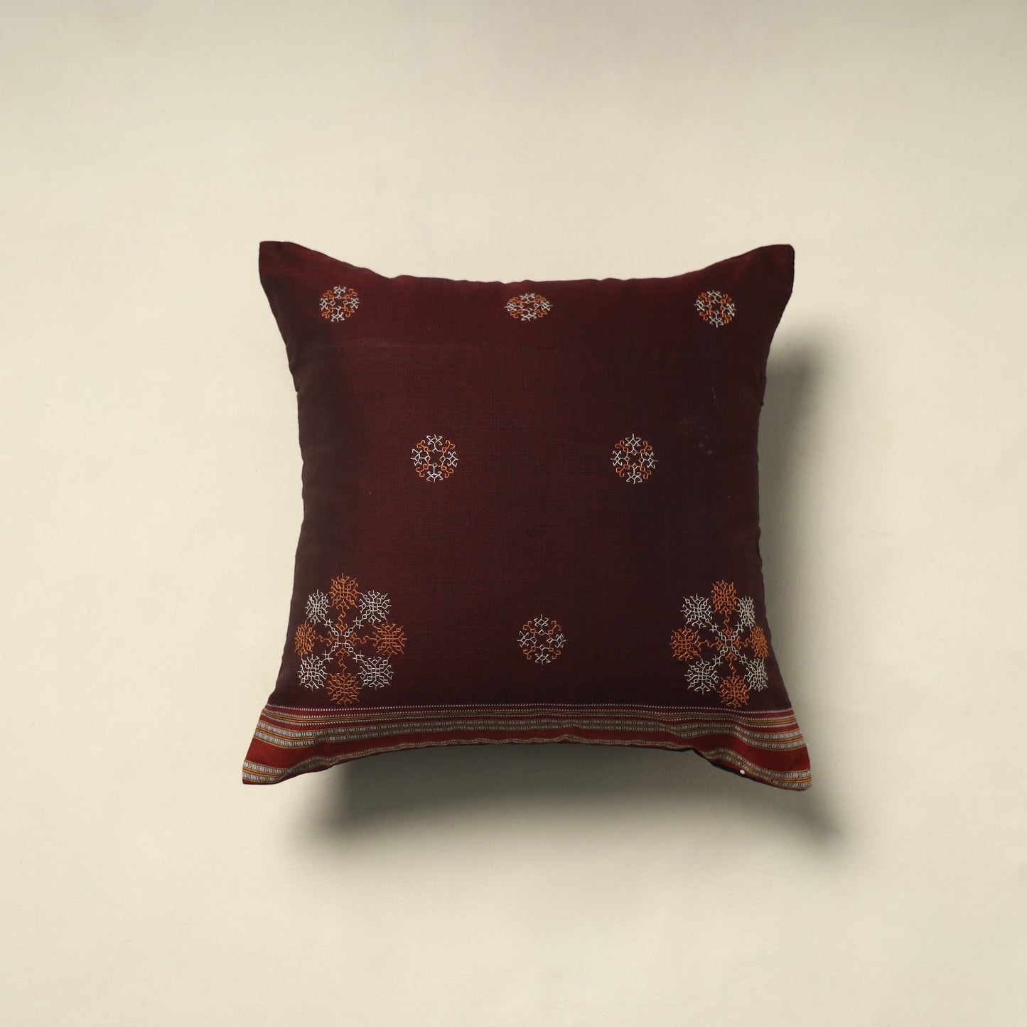 Maroon Gavanti Kasuti Hand Embroidery Cushion Cover
