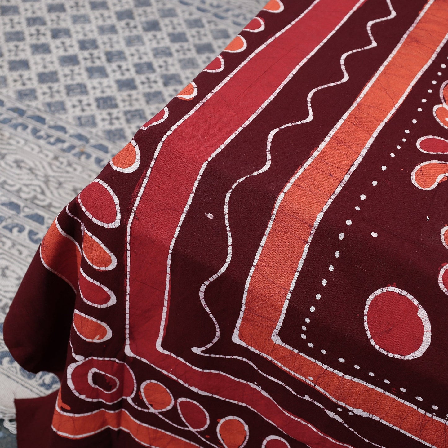 Buy Hand Batik Printed Cotton Double Bed Cover with Pillow Covers Online at iTokri.com