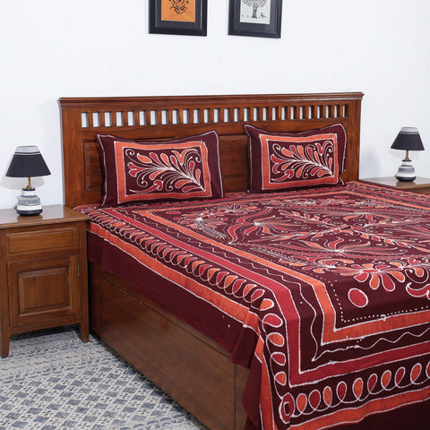 Buy Hand Batik Printed Cotton Double Bed Cover with Pillow Covers Online at iTokri.com