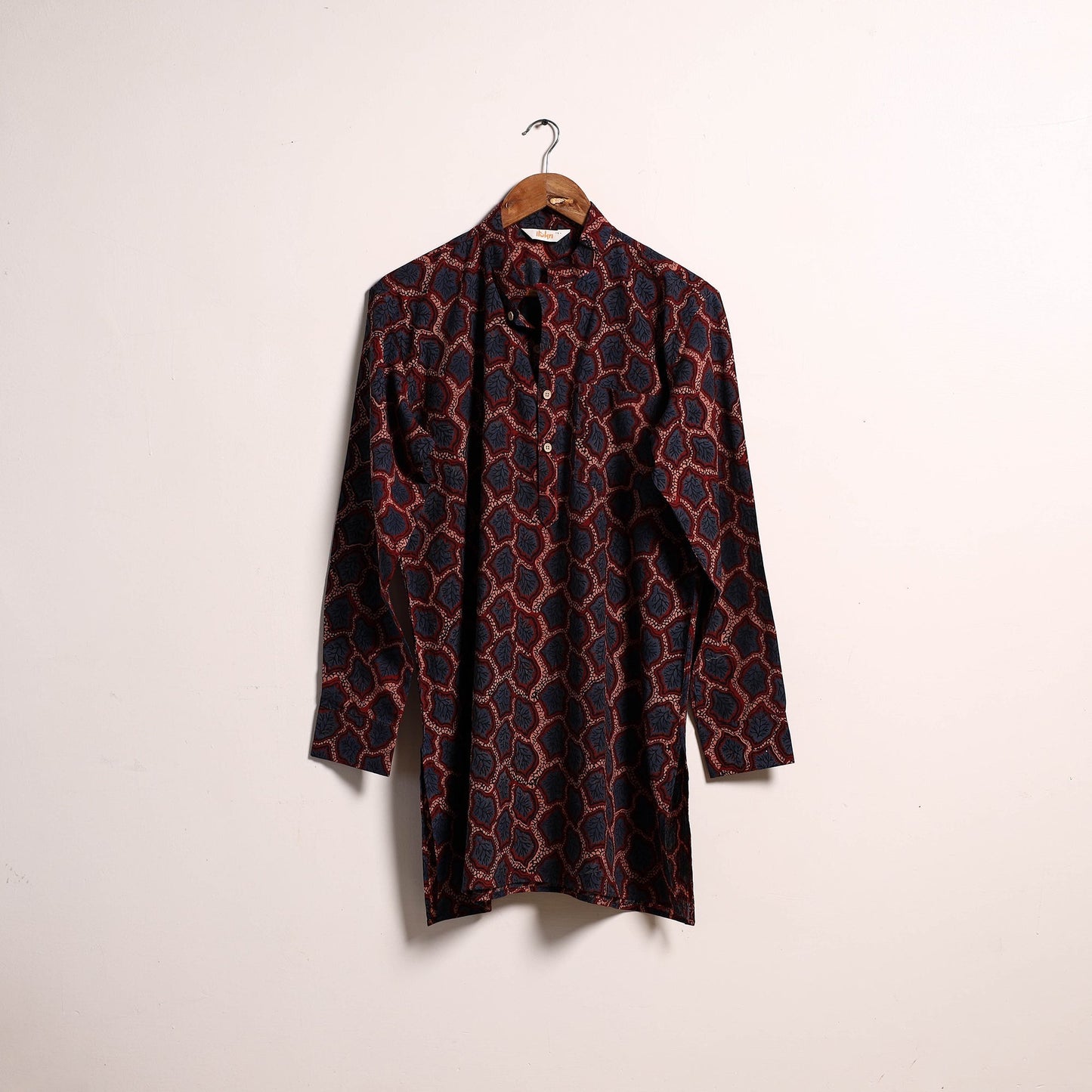 Hand natural dyed cotton short kurta for men 01