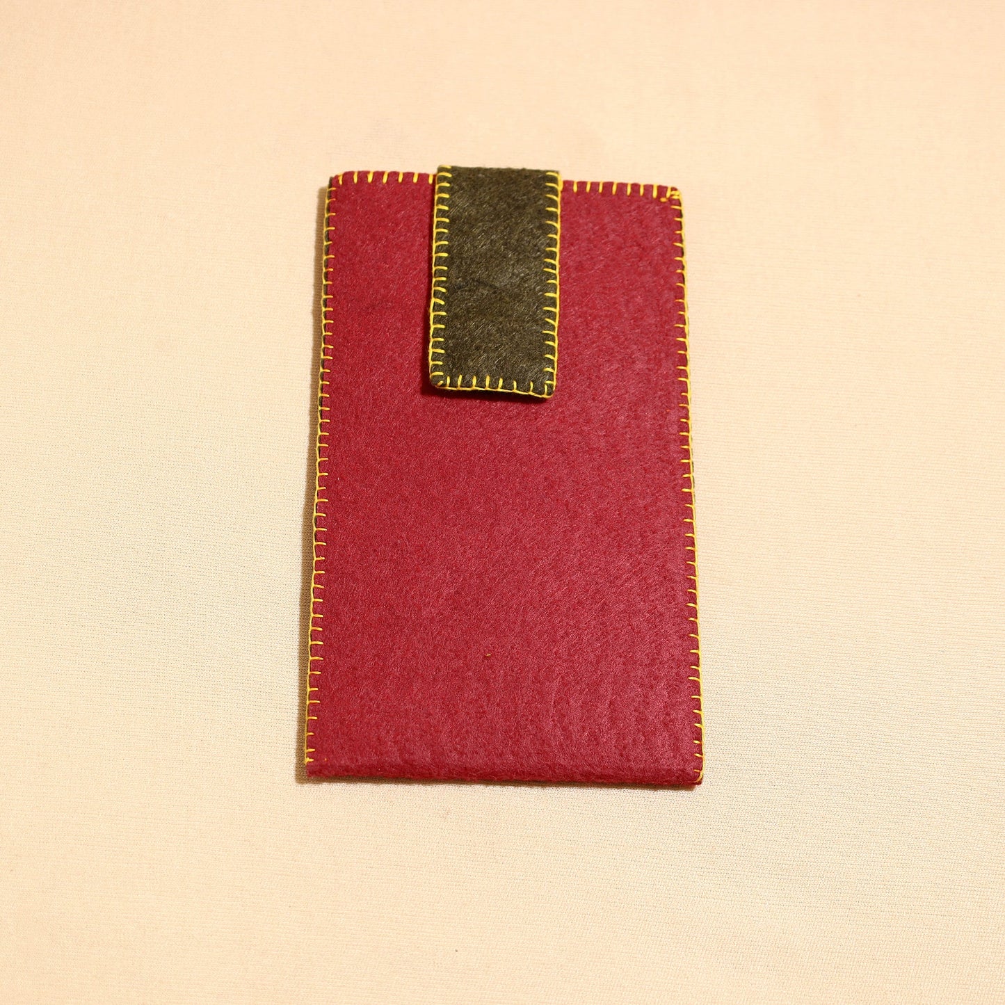 Maroon Handcrafted Embroidered Felt Mobile Pouch 