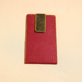 Maroon Handcrafted Embroidered Felt Mobile Pouch 