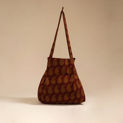 Handcrafted fabric jhola bag 17