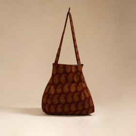 Handcrafted fabric jhola bag 17