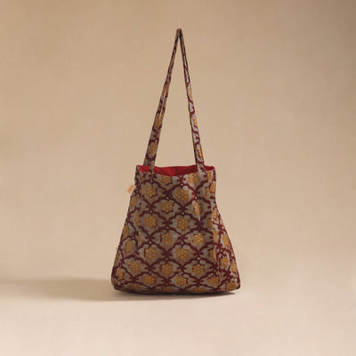 Handcrafted fabric jhola bag 21