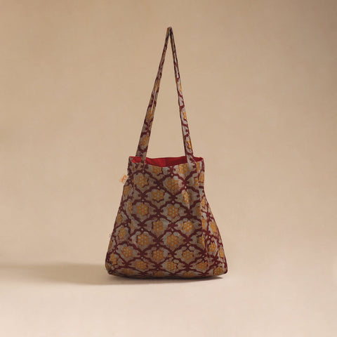 Handcrafted fabric jhola bag 21