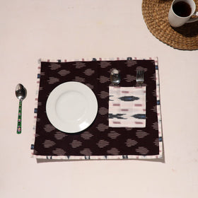  Maroon Traditional Ikat Table Mat for Home 